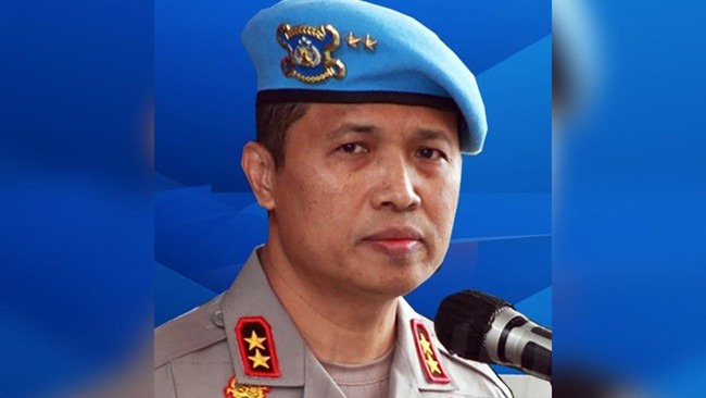 Kapolri menunjuk Komjen Syahar Diantono sebagai Kabareskrim baru, menggantikan Komjen Wahyu Widada.
