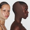 Kontroversi Face Wrap SKIMS Milik Kim Kardashian yang Viral, Klaim Bikin Wajah Tirus