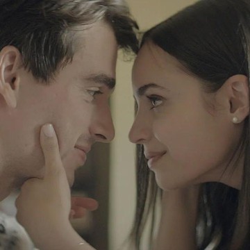 Tayang di Netflix, Simak Hal Menarik yang Bikin Film My Oxford Year Wajib Ditonton