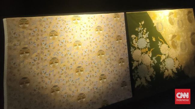 Batik Oey Soe Tjoen yang berasal dari Kedungwuni, Pekalongan, sudah menjadi salah satu jenama legendaris dalam industri batik di Indonesia.
