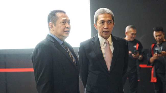 Dedie A. Rachim dan 2 Kepala Daerah Wakili Indonesia di Forum WCS 2025 Wali Kota Bogor, Dedie A. Rachim, bersama dua kepala daerah lainnya mewakili Indonesia di Forum Wali Kota ke-14 World Cities Summit di Vienna.