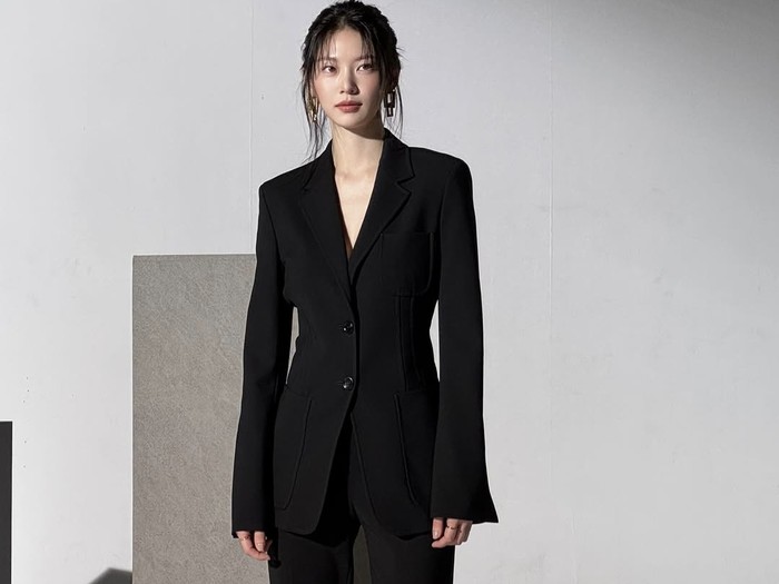 Saat menjadi trainee, Gong Seung Yeon terkenal dengan visualnya. Ia bergabung bersama SM setelah memenangkan 'Best Looks' pada 'SM Youth Best Contest' pada tahun 2005/ foto: instagram.com/0seungyeon