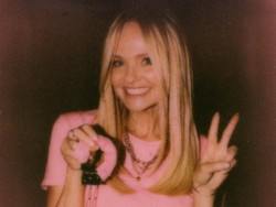 Lirik Lagu Tears - Sabrina Carpenter