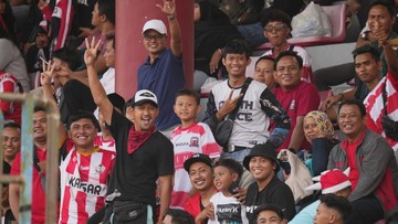 Sorotan Dunia Olahraga CNN Sport : Madura United Buat Terobosan Baru di Super League: Jual Tiket Musiman