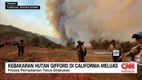 VIDEO: Kebakaran Hutan Gifford di California Semakin Meluas