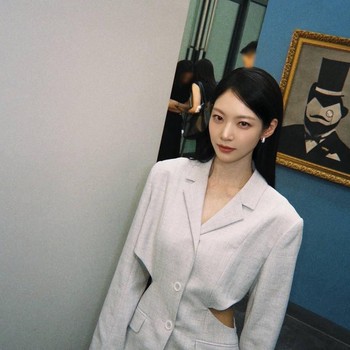 Effortlessly Chic, Intip 7 Gaya OOTD Gong Seung Yeon Pemeran Drama My Lovely Journey 