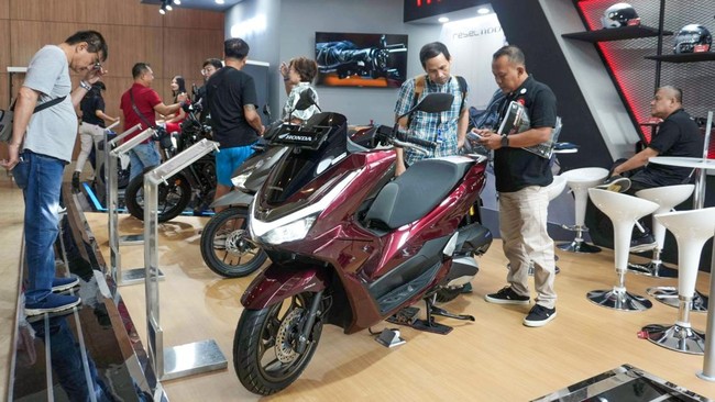 Astra Honda Motor mengatakan menjual lebih dari 1.000 unit selama 11 hari penyelenggaraan GIIAS 2025.