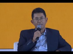 Dirut Bank Jatim Bicara Digitalisasi buat Percepat Layanan Perbankan