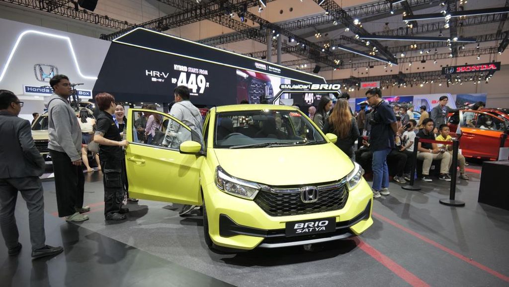 LCGC Honda Brio Satya Ada Varian Matik, Tambah Rp13,1 Juta
