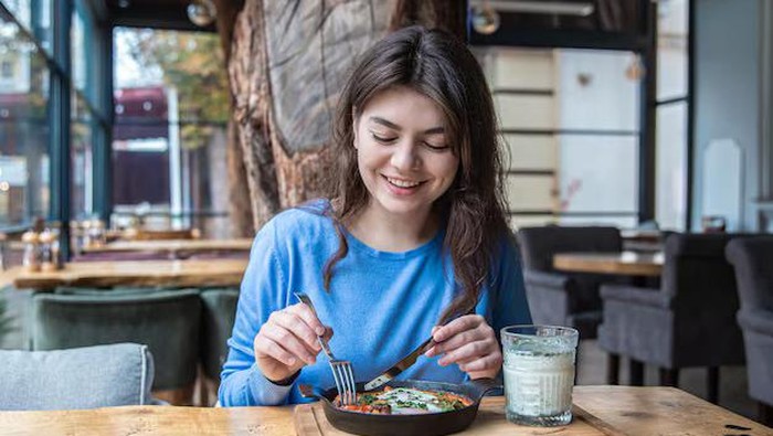 5 Camilan Sehat yang Bisa Membantu Meredakan Stres