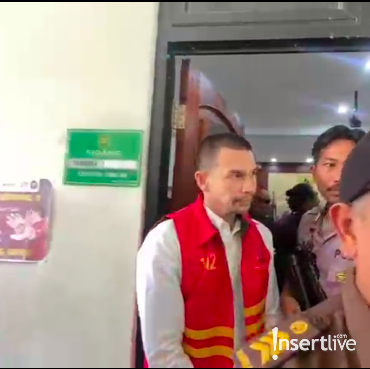 Jalani Sidang Perdana Kasus Obat Keras, Jonathan Frizzy Tak Bantah Dakwaan JPU