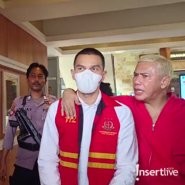 Jonathan Frizzy Divonis 8 Bulan Penjara Terkait Kasus Vape Obat Keras