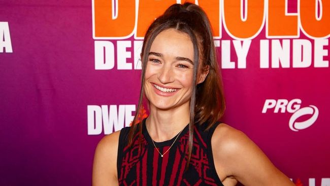 Kelley Mack The Walking Dead Meninggal Dunia