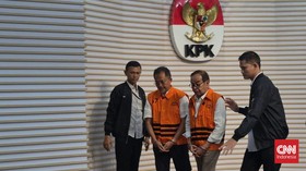KPK Tahan Eks Dirut Hutama Karya Kasus Korupsi Tol Trans Sumatera