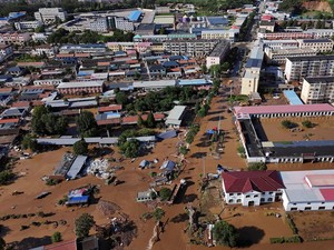 Malapetaka di China Menggila, Kota Lumpuh-Bandara Tumbang