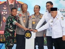 Polri Resmikan 8 SPPG MBG Baru, Groundbreaking Serentak 205 Unit SPPG