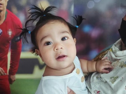 5 Potret Anak Ketiga Judika & Duma Riris yang Jarang Terekspose