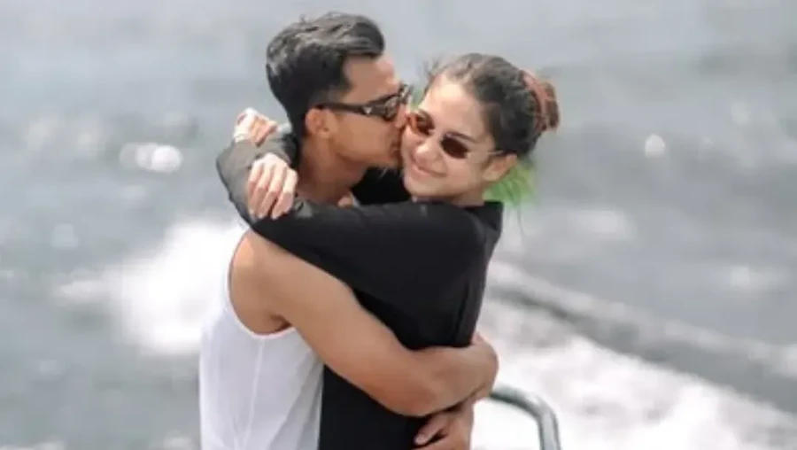 Pratama Arhan dan Azizah Salsha Pratama Arhan dan Azizah Salsha