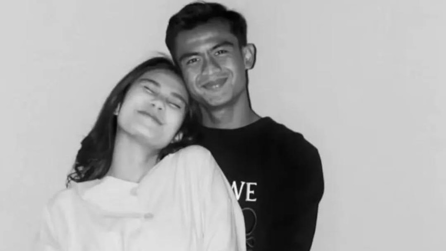 Pratama Arhan dan Azizah Salsha Pratama Arhan dan Azizah Salsha