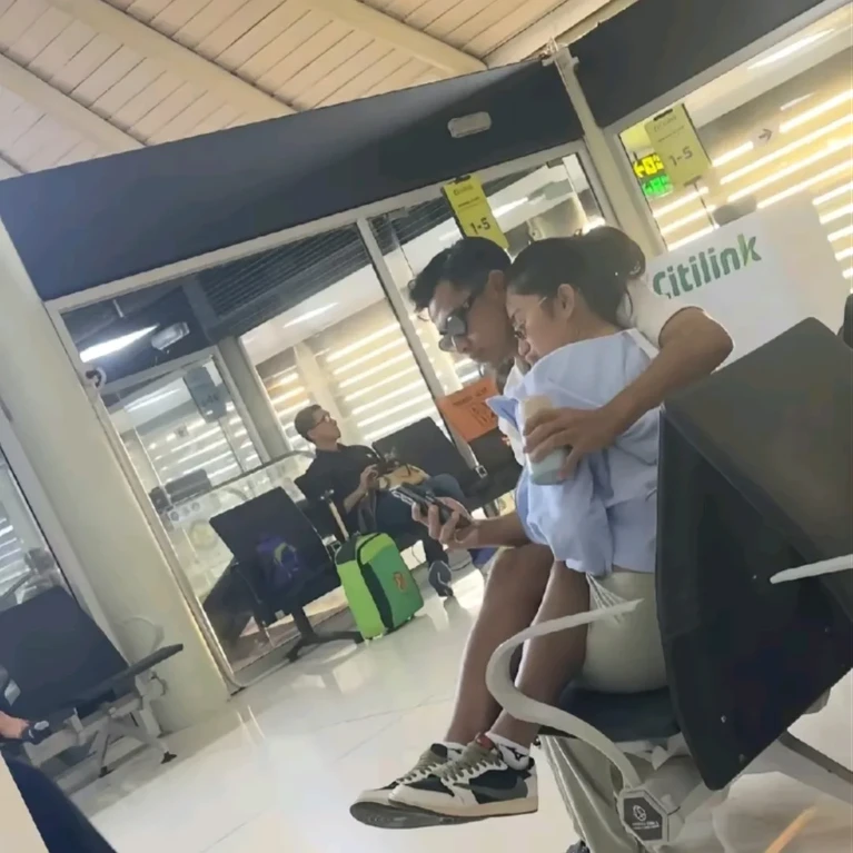 Pratama Arhan dan Azizah Salsha Pratama Arhan dan Azizah Salsha