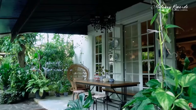 Rumah Yuni Shara Rumah Yuni Shara