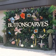 Buttonscarves Hadirkan Pop-Up Store Bertema Tropis di Urban Forest Cipete dan Kenalkan Koleksi Forestis Series