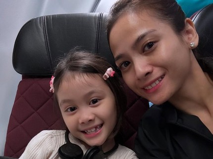 Acha Septriasa Bagikan Momen Bareng Anak Usai Cerai & Sebut Co-Parenting Bareng Mantan Suami
