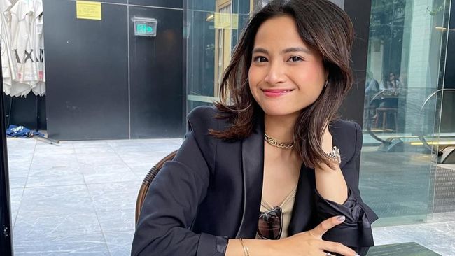 Acha Septiasa Kagumi Cara Berdoa Umat Non-Muslim