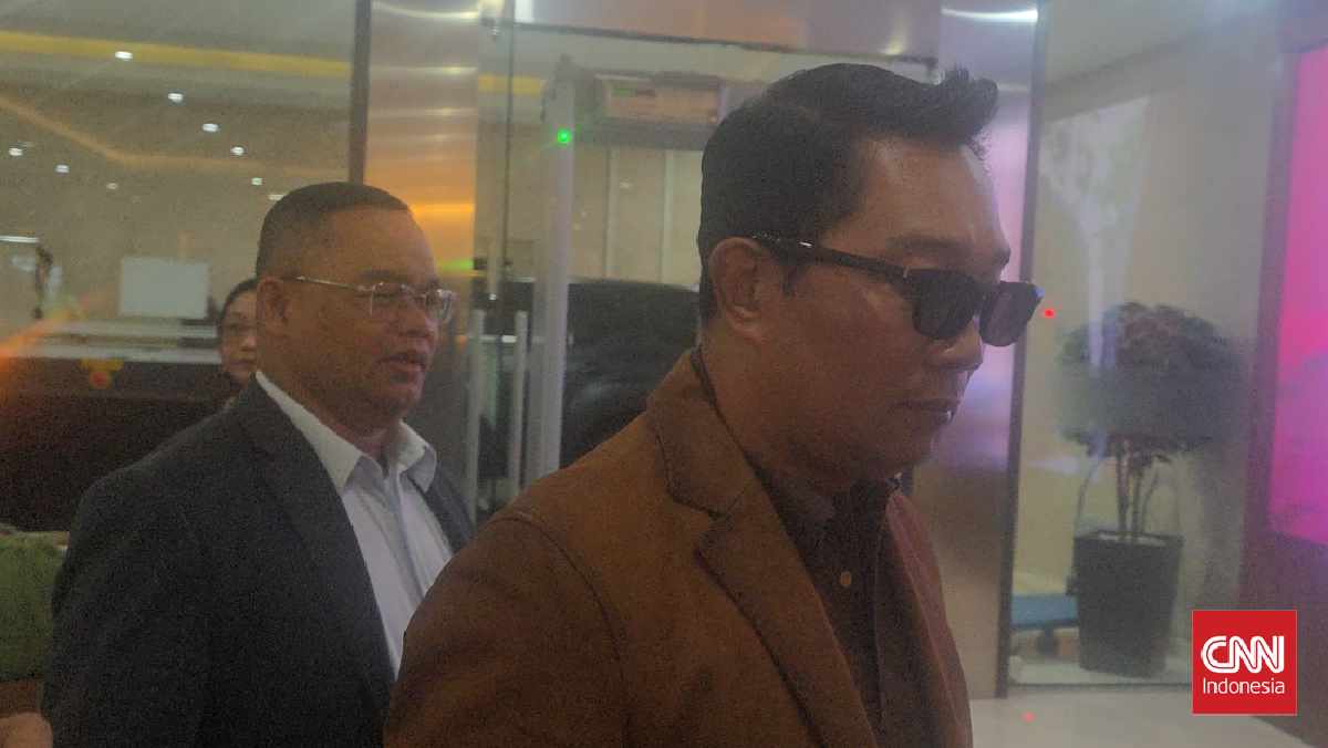 Ridwan Kamil Tiba di Bareskrim Jalani Tes DNA Anak Lisa Mariana