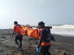 ABK Kapal Moal Boros 09 yang Terbalik Ditemukan Tewas di Sukabumi