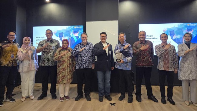 International Exposure Program dirancang memberikan pengalaman pembelajaran setara dengan kunjungan akademik internasional melalui serangkaian kegiatan.