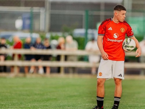 Anak Wayne Rooney Masuk Skuad MU U-19 Meski Baru 15 Tahun