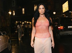 Lirik Lagu Fast - Demi Lovato