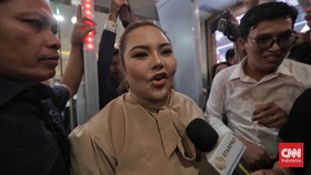 Lisa Mariana Penuhi Panggilan KPK: Saya Bakal Kooperatif 