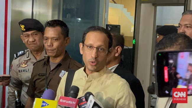 Mantan Mendikbudristek Nadiem Makarim mengungkapkan proses klarifikasi penyelidikan dugaan korupsi pengadaan Google Cloud oleh penyelidik KPK berjalan lancar.