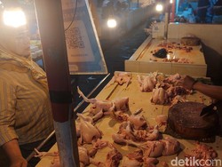 Resah Pedagang Ayam Potong Cimahi Terjepit Lapak Liar Jalanan