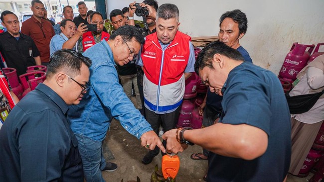 Ombudsman apresiasi distribusi LPG 3 Kg oleh Pertamina Patra Niaga, pangkalan patuh harga dan ketersediaan, dukung akses subsidi tepat sasaran.