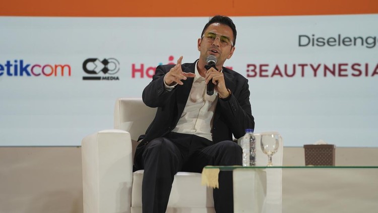 Raffi Ahmad di LPS Financial Festival Surabaya 2025
