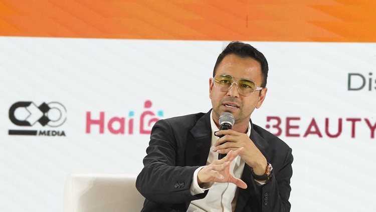 Raffi Ahmad di LPS Financial Festival Surabaya 2025 Raffi Ahmad di LPS Financial Festival Surabaya 2025