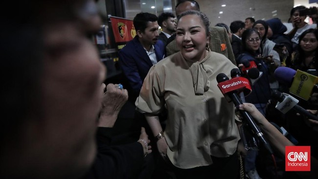 Kubu selebgram Lisa Mariana berharap tes DNA dapat menjadi jawaban terkait sosok orang tua kandung dari anak berinisial CA.