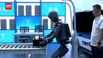 VIDEO: Toko Penjual Robot Humanoid Pertama di China Resmi Dibuka