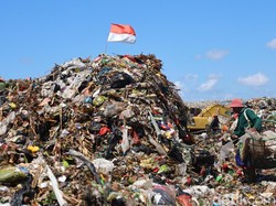 Curhat Para Sopir Truk-Pemulung Imbas Rencana Penutupan TPA Suwung