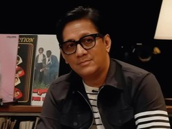 Andre Taulany Cs Dangdutan di Film Kang Solah X Nenek Gayung