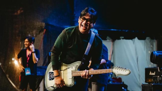 Andre Taulany Unggah Video Artis yang Kini Jadi Kuli Panggul, Bikin Netizen Geram