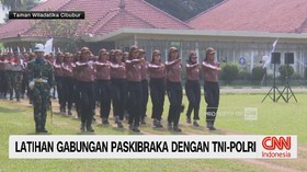 VIDEO: Latihan Gabungan Paskibraka dengan TNI-Polri