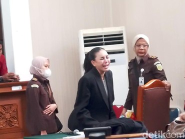 img-title Heboh soal Sidang Kasus Nikita Mirzani, Hotman Paris: Fokus Sama Dakwaan