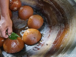 Apa Benar Gula Aren Lebih Sehat dari Gula Pasir? Ini Fakta Nutrisinya