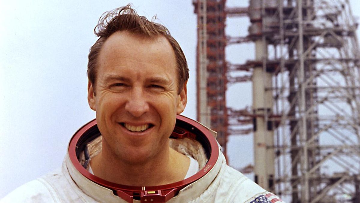 Astronot Legendaris Pemimpin Misi Apollo 13 Jim Lovell Meninggal Dunia