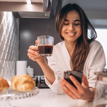 Jangan Dibiasakan, Ini 5 Waktu yang Tidak Dianjurkan untuk Minum Kopi