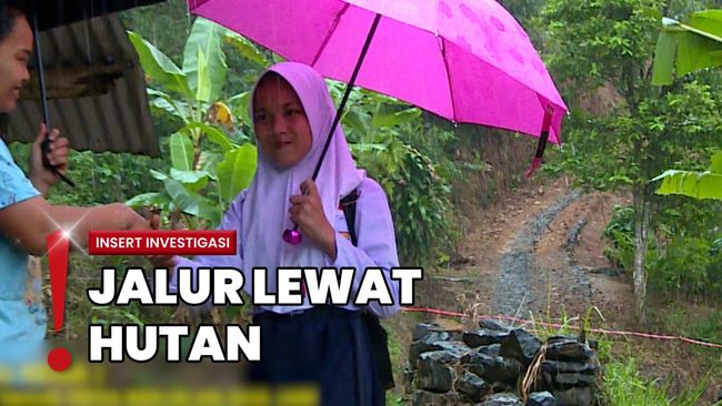 Sosok Reisa Siswi SMP asal Cianjur Rela Jalan Kaki 2 Jam ke Sekolah